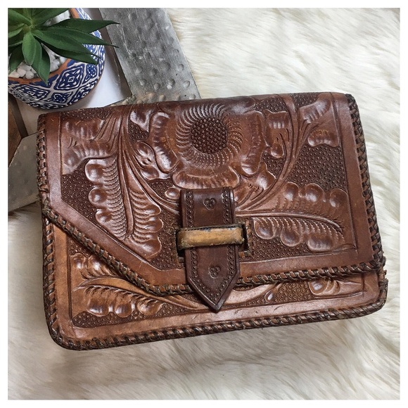 Vintage Handbags - Vintage Tooled Leather Handbag.